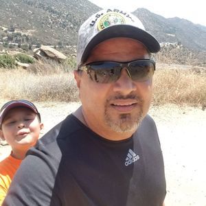 Meet your Posher, Carlos